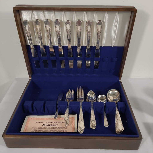 42 PC SIMEON L. & GEORGE H. ROGERS JASMINE SILVERPLATE FLATWARE ~CHOICE