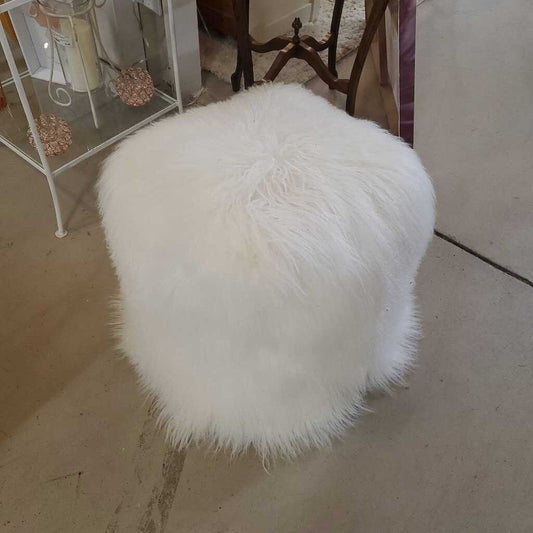 SHEEPSKIN POUF