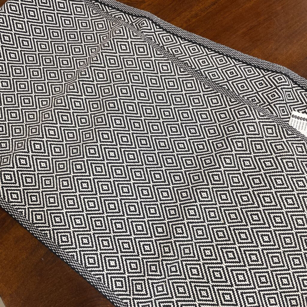 IKEA GEOMETRIC BLACK & WHITE TABLE RUNNER