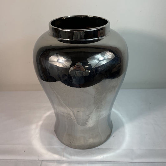 LG SILVER VASE