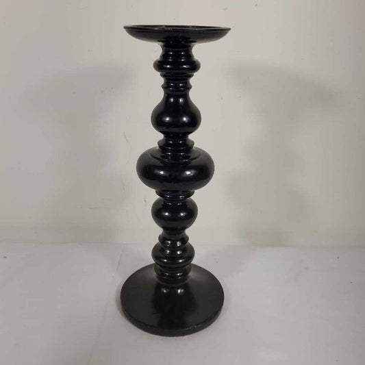 BLACK CANDLE HOLDER