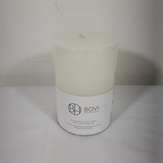 WHITE PILLAR CANDLE