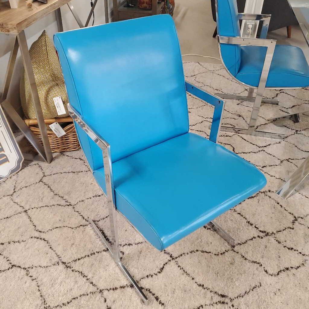 S/4 VTG SAMTON VINYL CHAIRS