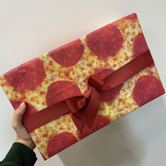 Gift wrap paper PIZZA pattern & matching gift tag