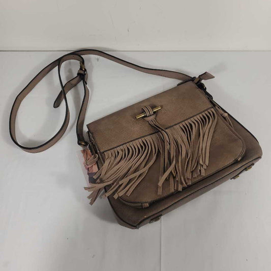 SIMPLY NOELLE FRINGE CROSSBODY