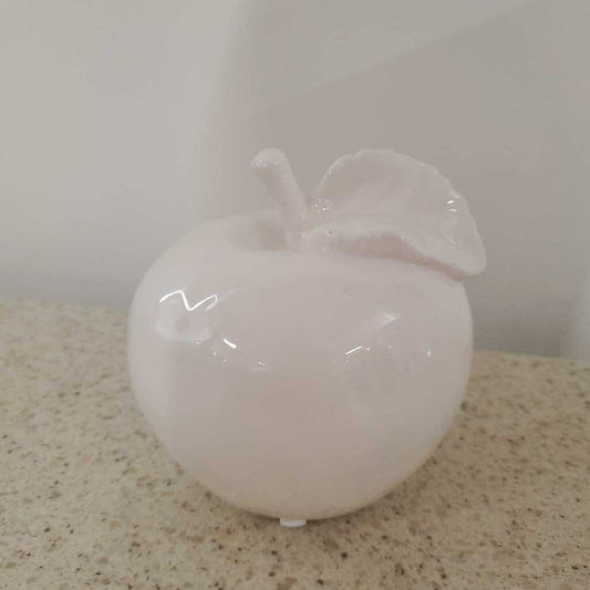 WHITE CERAMIC APPLE