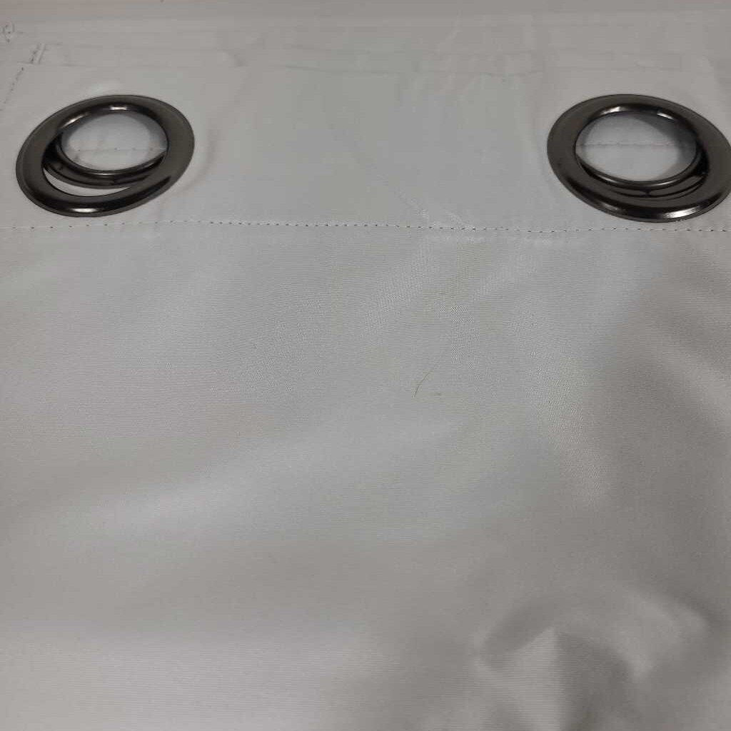 51"X80" BLACKOUT GROMMET CURTAIN