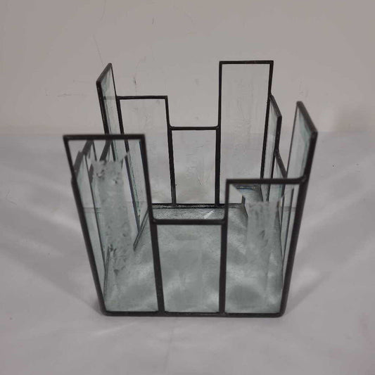 SQ LEAD GLASS CANDLE HOLDER