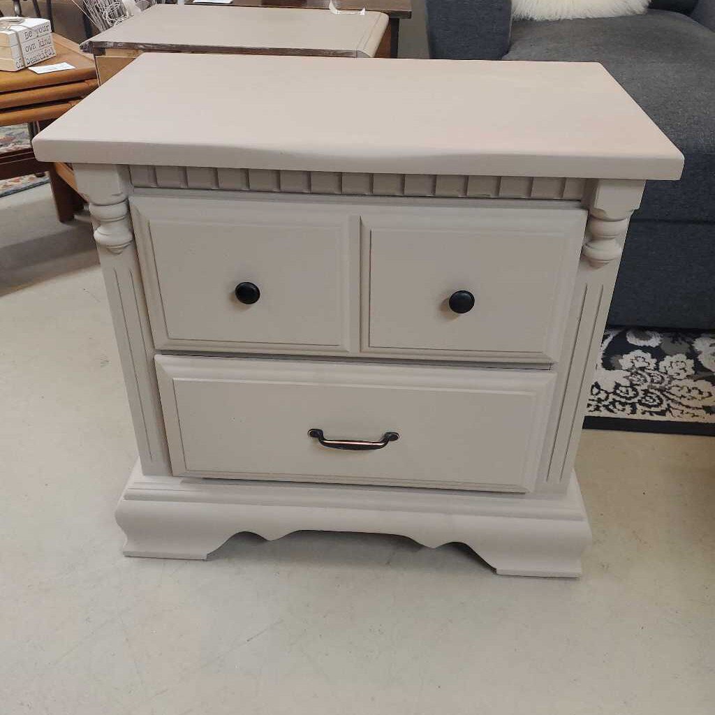 NEWLY PAINTED KROEHLER NIGHTSTAND