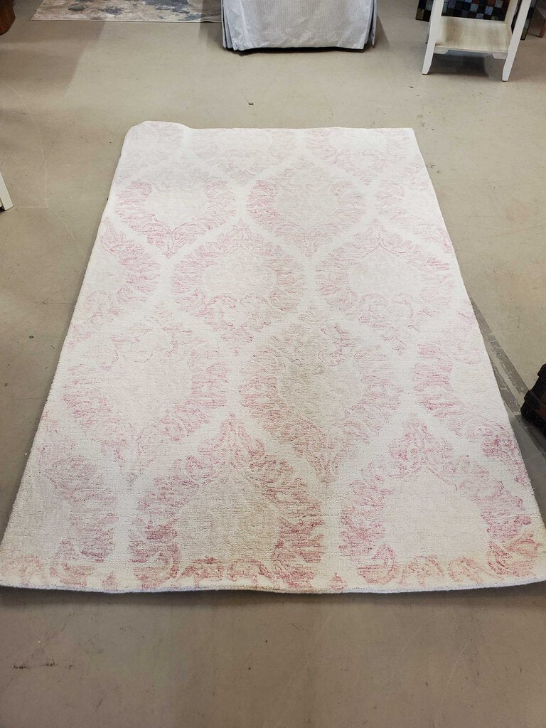 61" X 96" PINK & CREAM AREA RUG