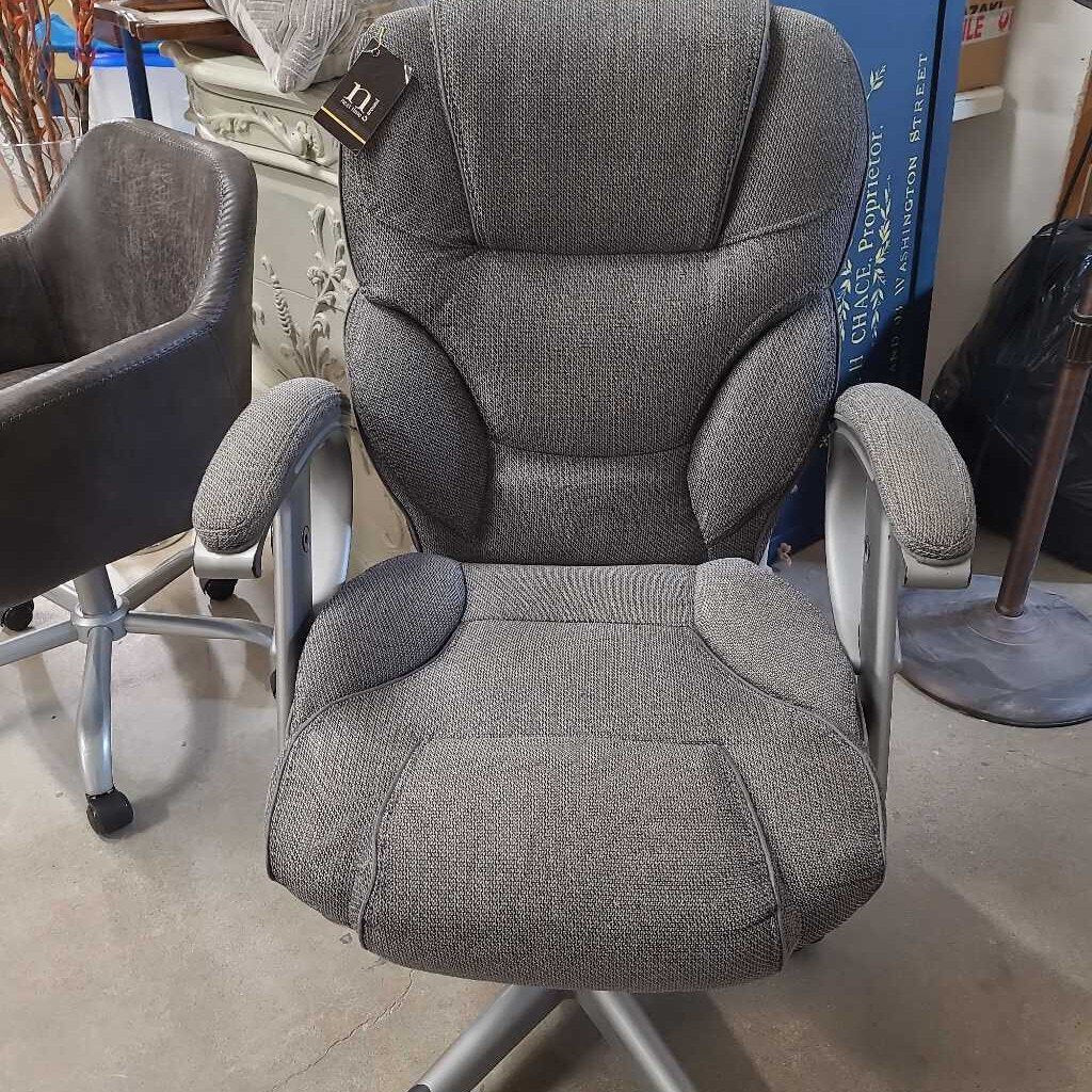 GREY FABRIC ROLLING OFFICE CHAIR