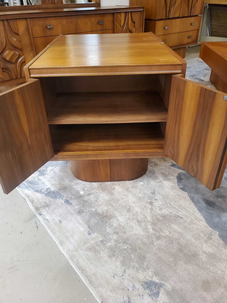 CANADIAN BRUTALIST NIGHTSTAND