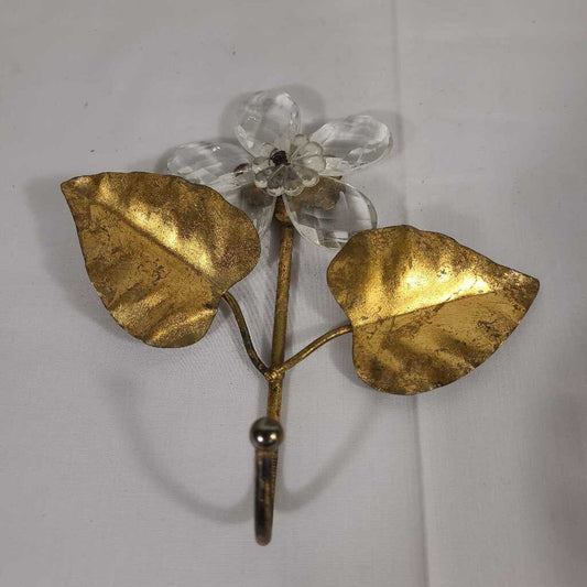 GOLD LEAF FLOWER HOOK