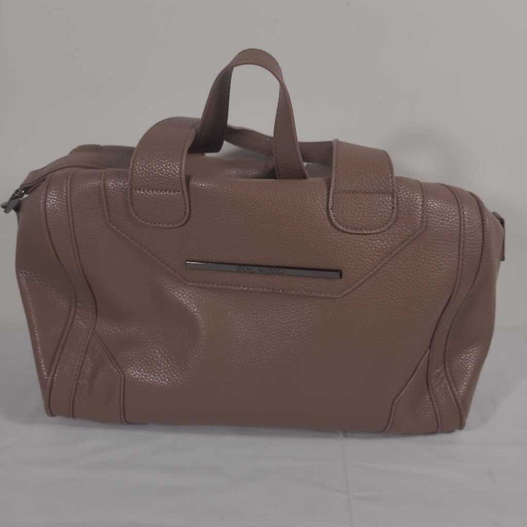 STEVE MADDEN SHOLDER BAG