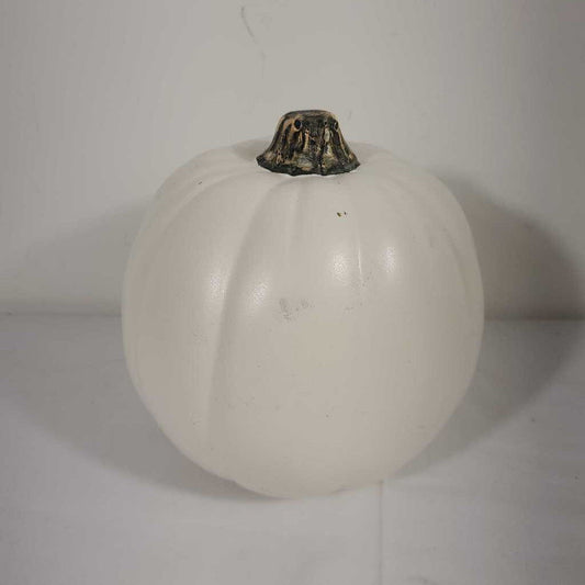 6" CREAM PUMPKIN