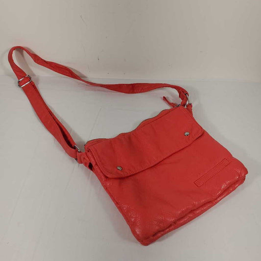 RED LEATHER PURSE