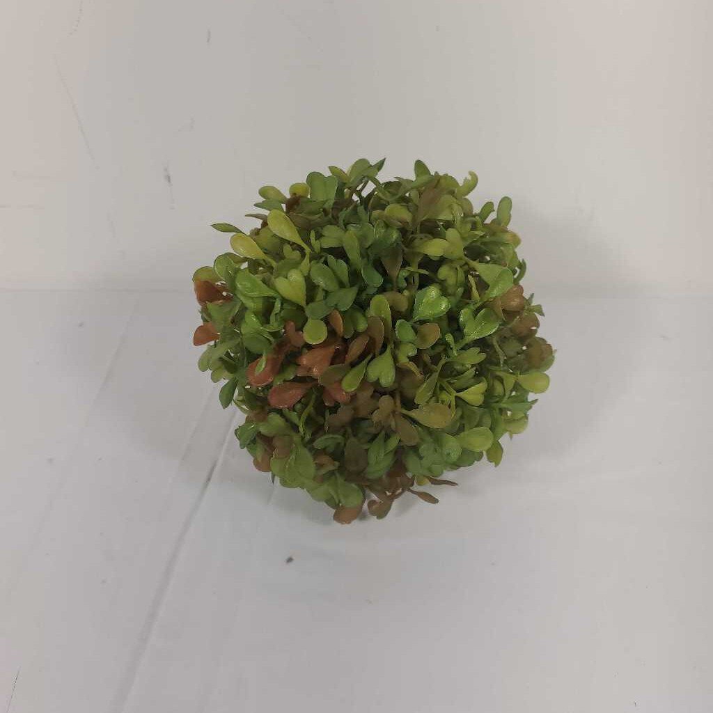 FAUX BOXWOOD BALL