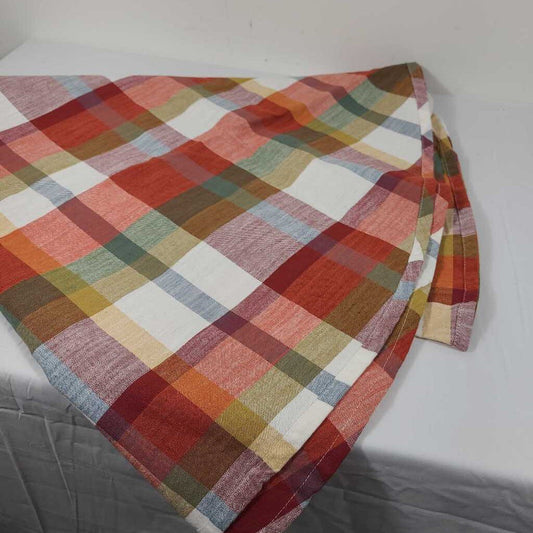 60" ROUND PLAID TABLECLOTH