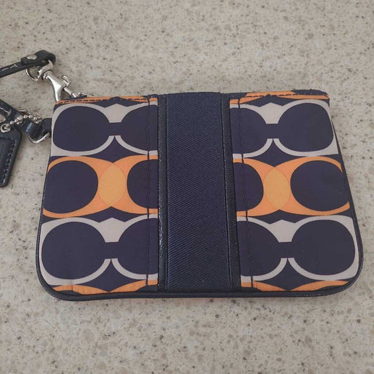 COACH NAVY WRISTLET