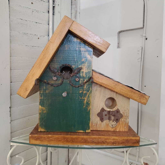 NEWLY MADE RECLAIMED WOOD BIRDHOUSE - GREEN W/SCROLL