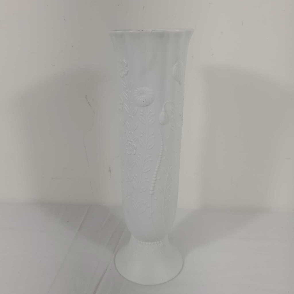 KAISER BISQUE WARE BUD VASE