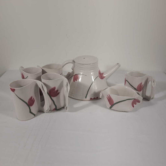 7 PC HILLBORN POTTERY TEA SET