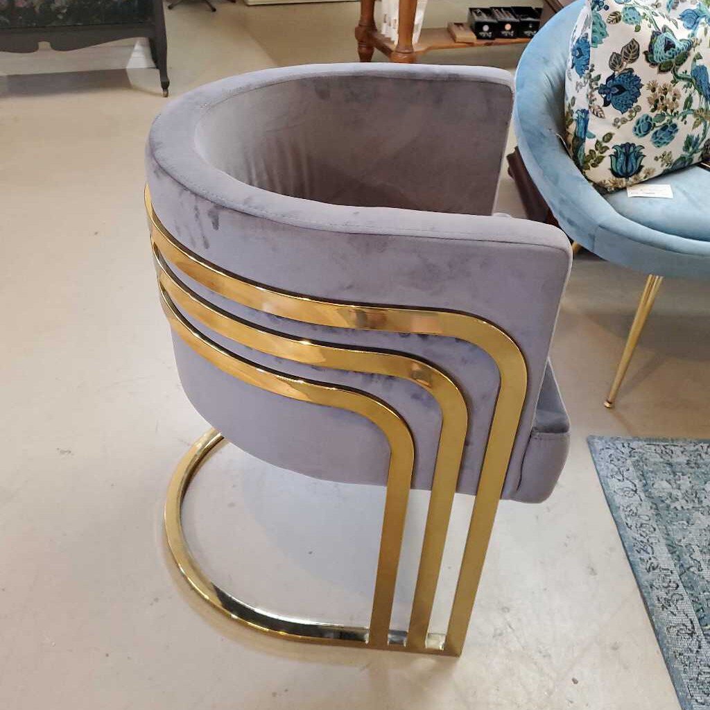 GREY VELVET CHAIR W/GOLD BASE