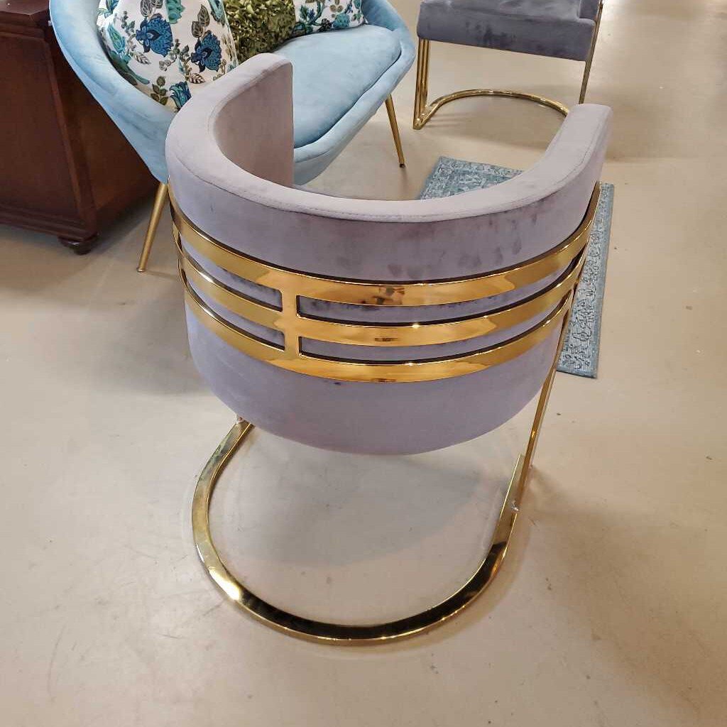 GREY VELVET CHAIR W/GOLD BASE