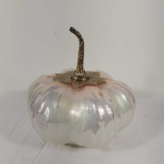 GLASS PUMPKIN - OPALESCENT W/ORNATE STEM