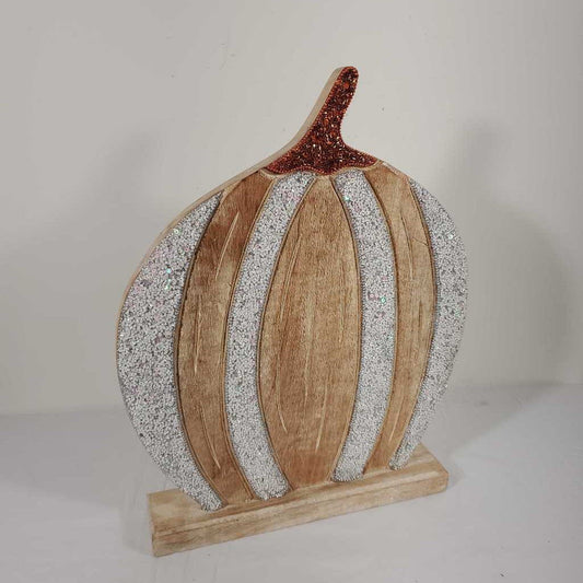 MEDIUM WOODEN PUMPKIN