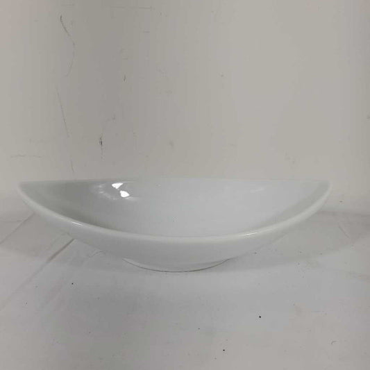 WHITE SERVING DISH