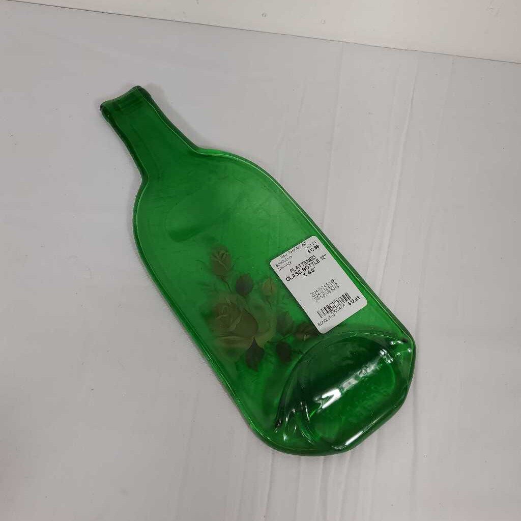 FLATTENED GLASS BOTTLE