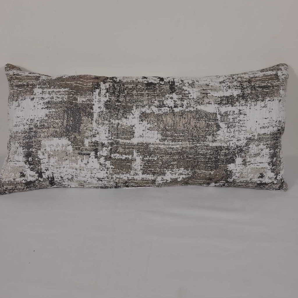 SILVER & GOLD LUMBAR PILLOW