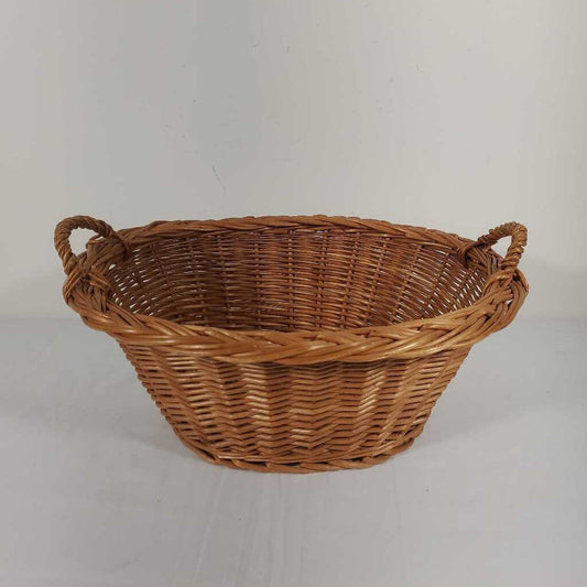 OVAL BASKET W/HANDLES