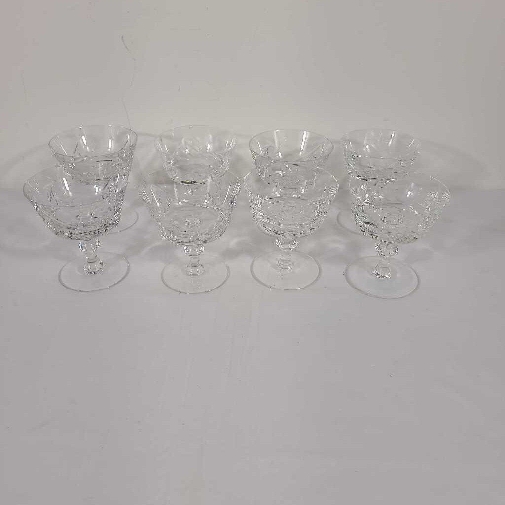 S/8 PINWHEEL CHAMPAGNE GLASSES