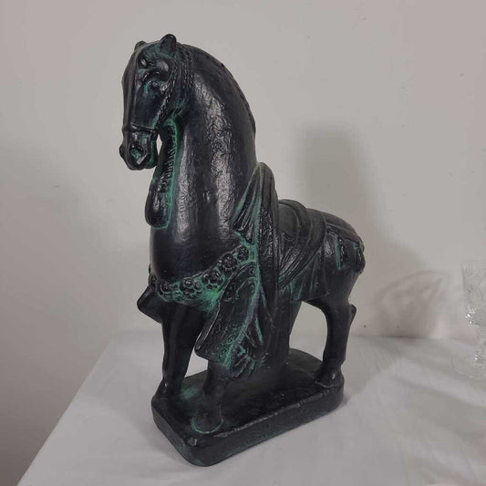 HORSE SCULPTURE