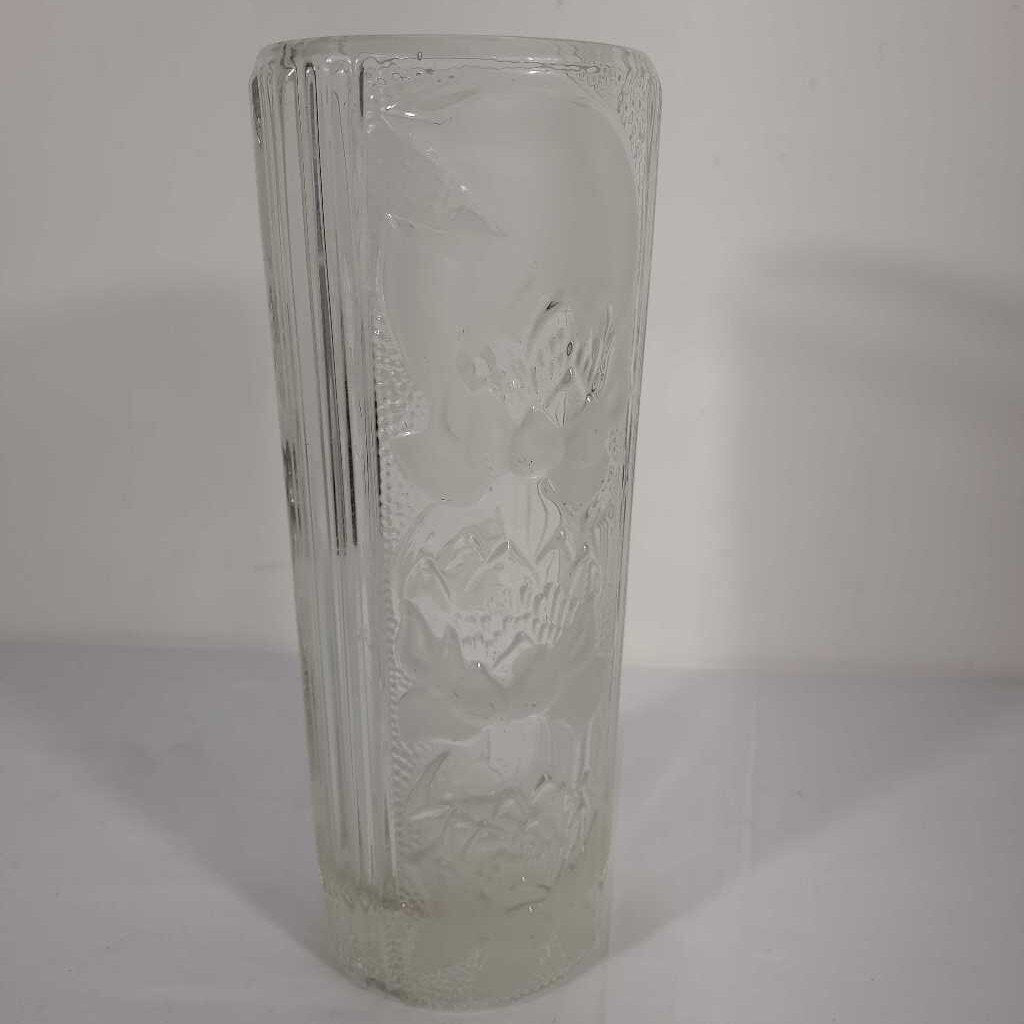 GLASS VASE