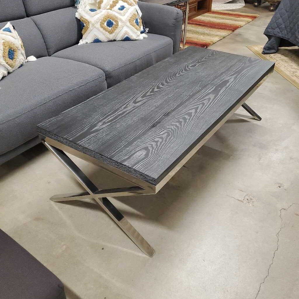 X BASE COFFEE TABLE