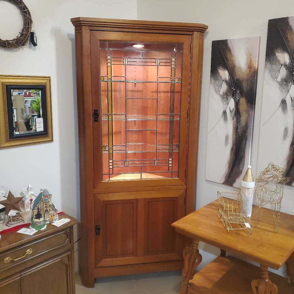 STICKLEY CORNER CABINET - KEY