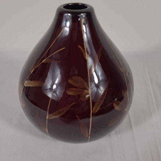 BROWN VASE W/FLOWERS