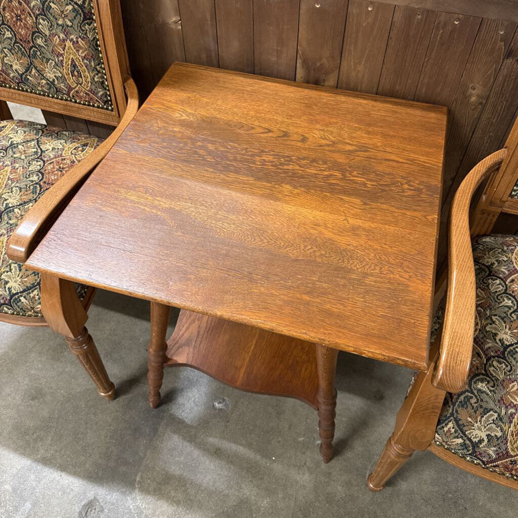 SOLID OAK PARLOR TABLE