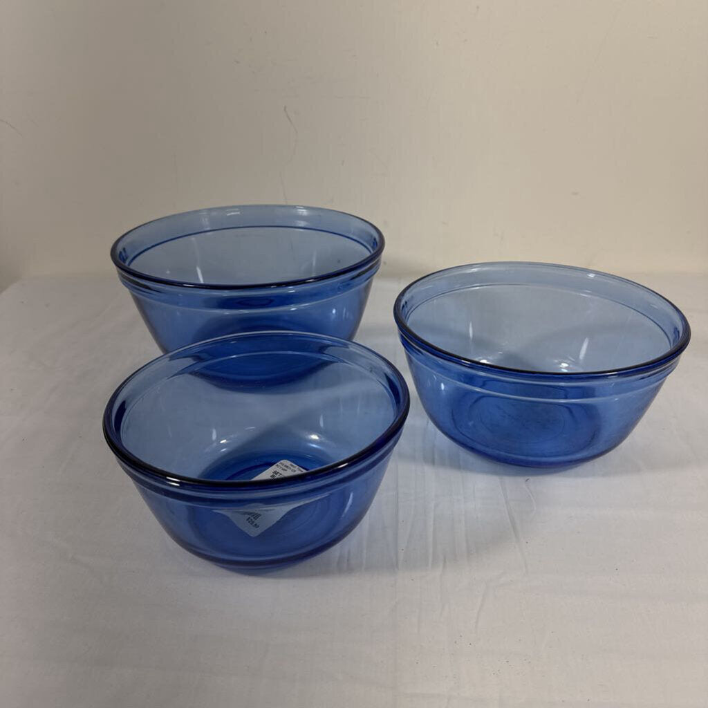 SET/3 COBALT BLUE MIXING BOWLS