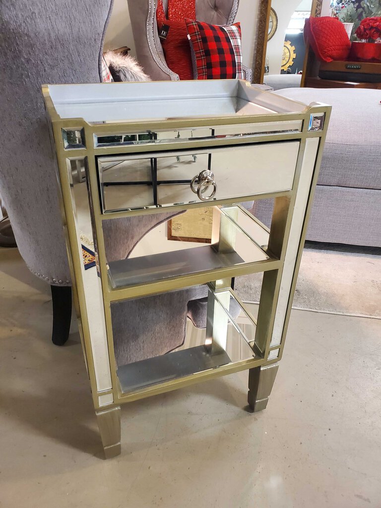 MIRRORED END TABLE