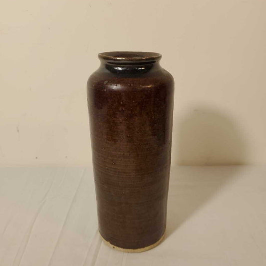 CYLINDER POTTERY VASE