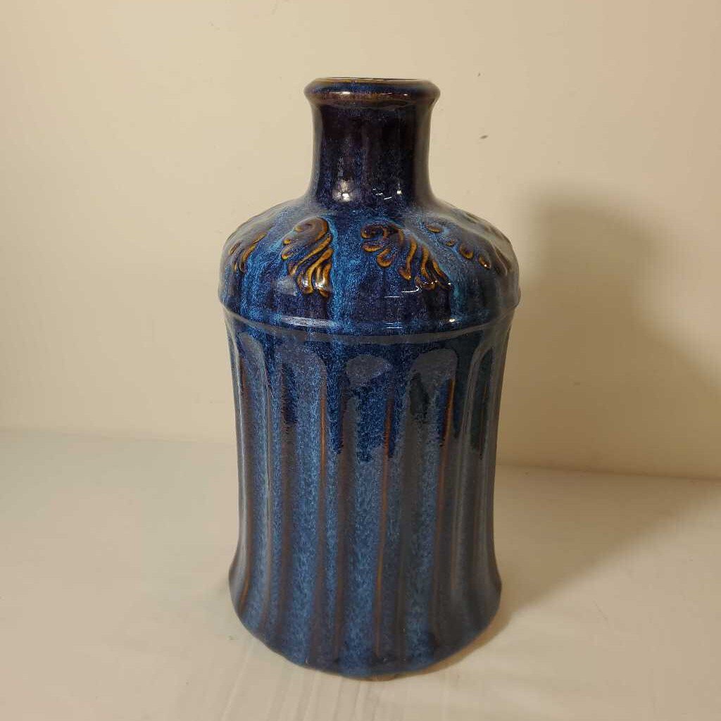 INDIGO BLUE CERAMIC VASE