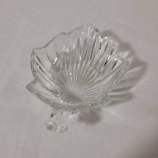 GLASS LEAF TRINKET DISH