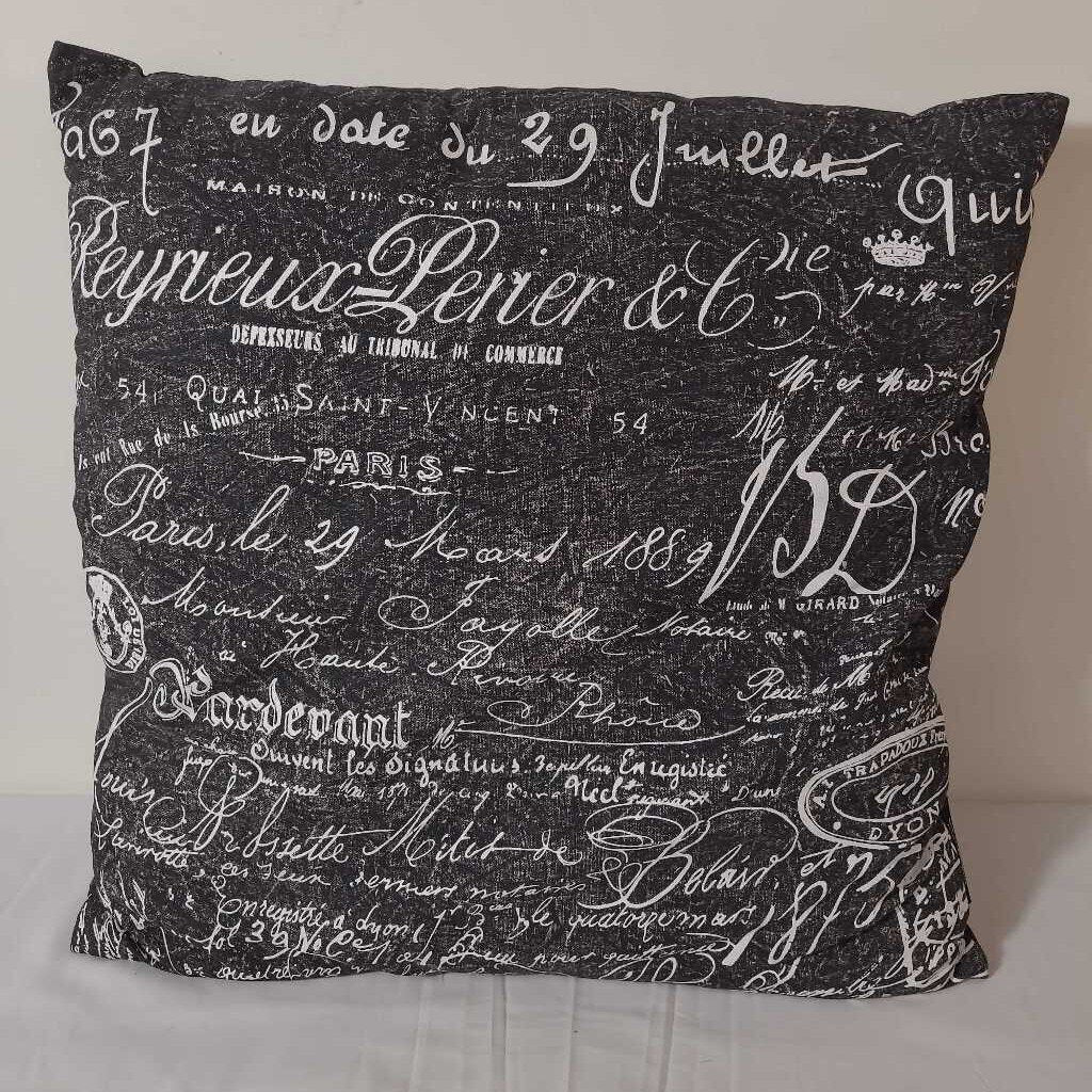 BLACK PILLOW W/FRENCH SCROLL