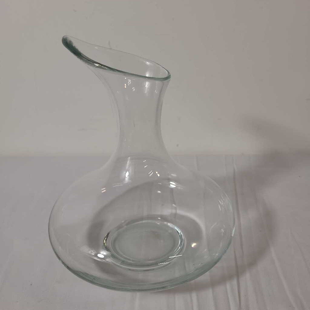 GLASS WINE DECANTER