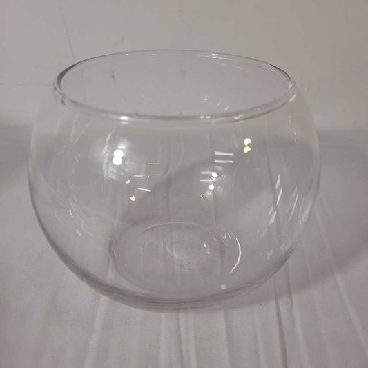 ROUND GLASS VASE