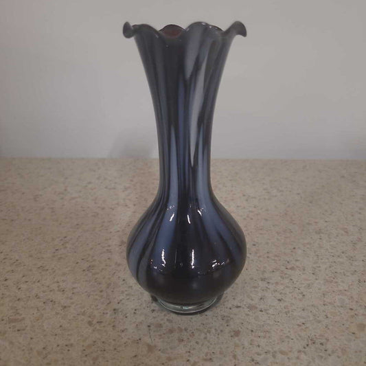 6" GLASS BUD VASE